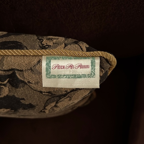 Magical boudoir throw pillow! - Picture 4 of 7